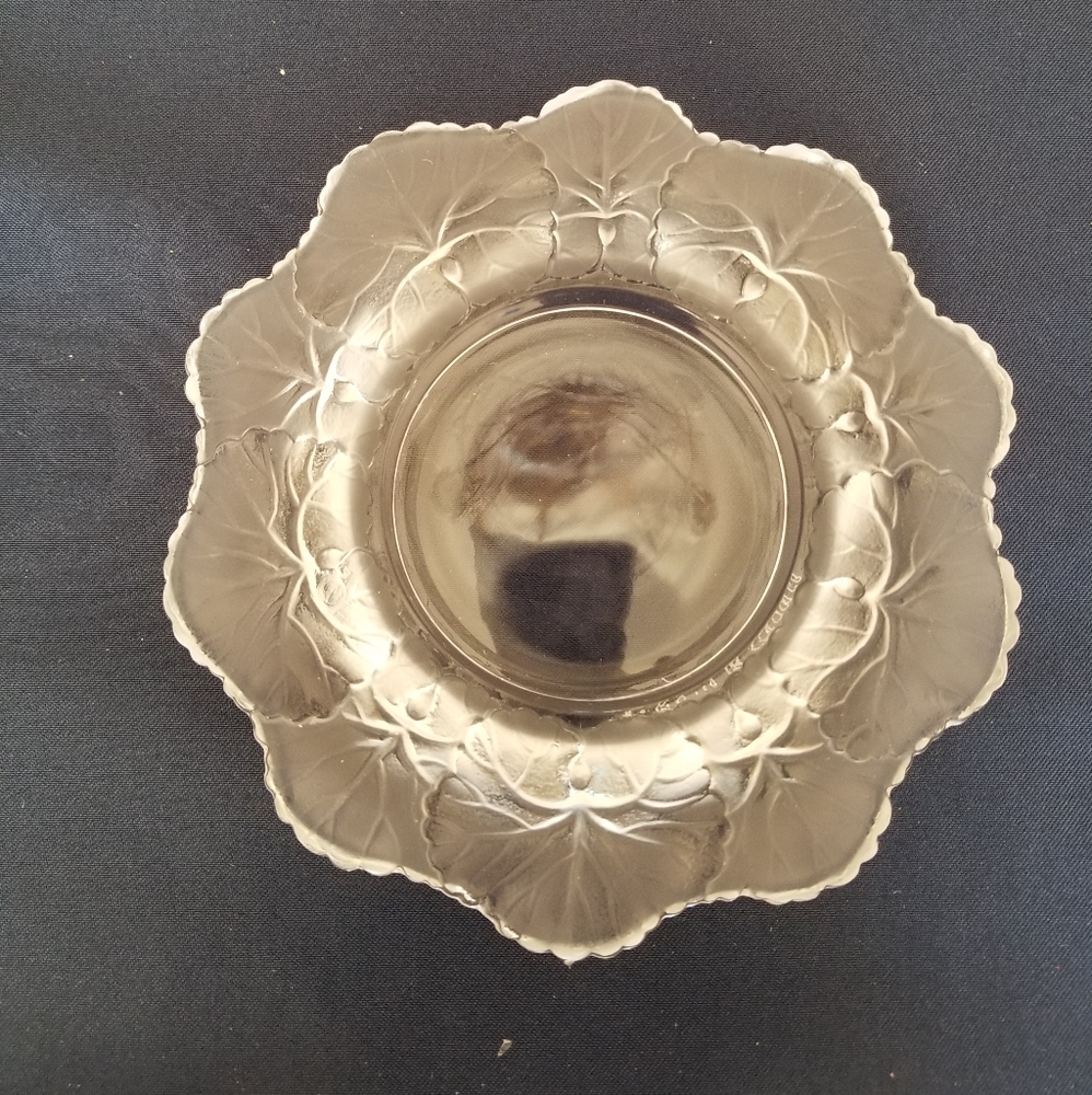 Lalique Honfleur Plate
